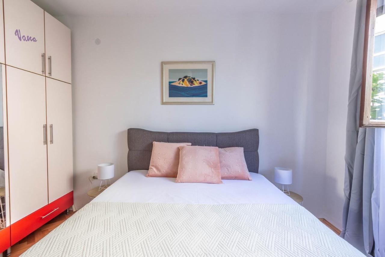 Apartman Dag Podstrana Luaran gambar