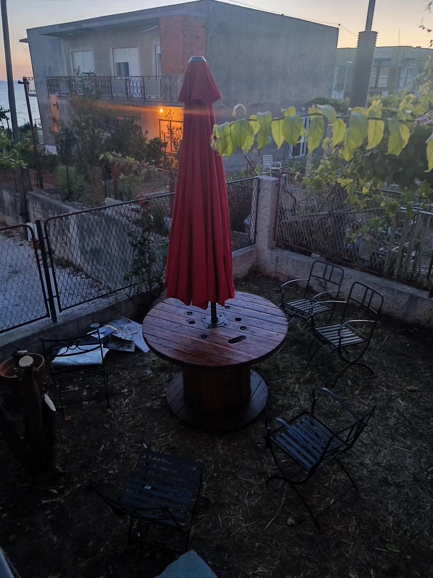 Apartman Dag Podstrana Luaran gambar