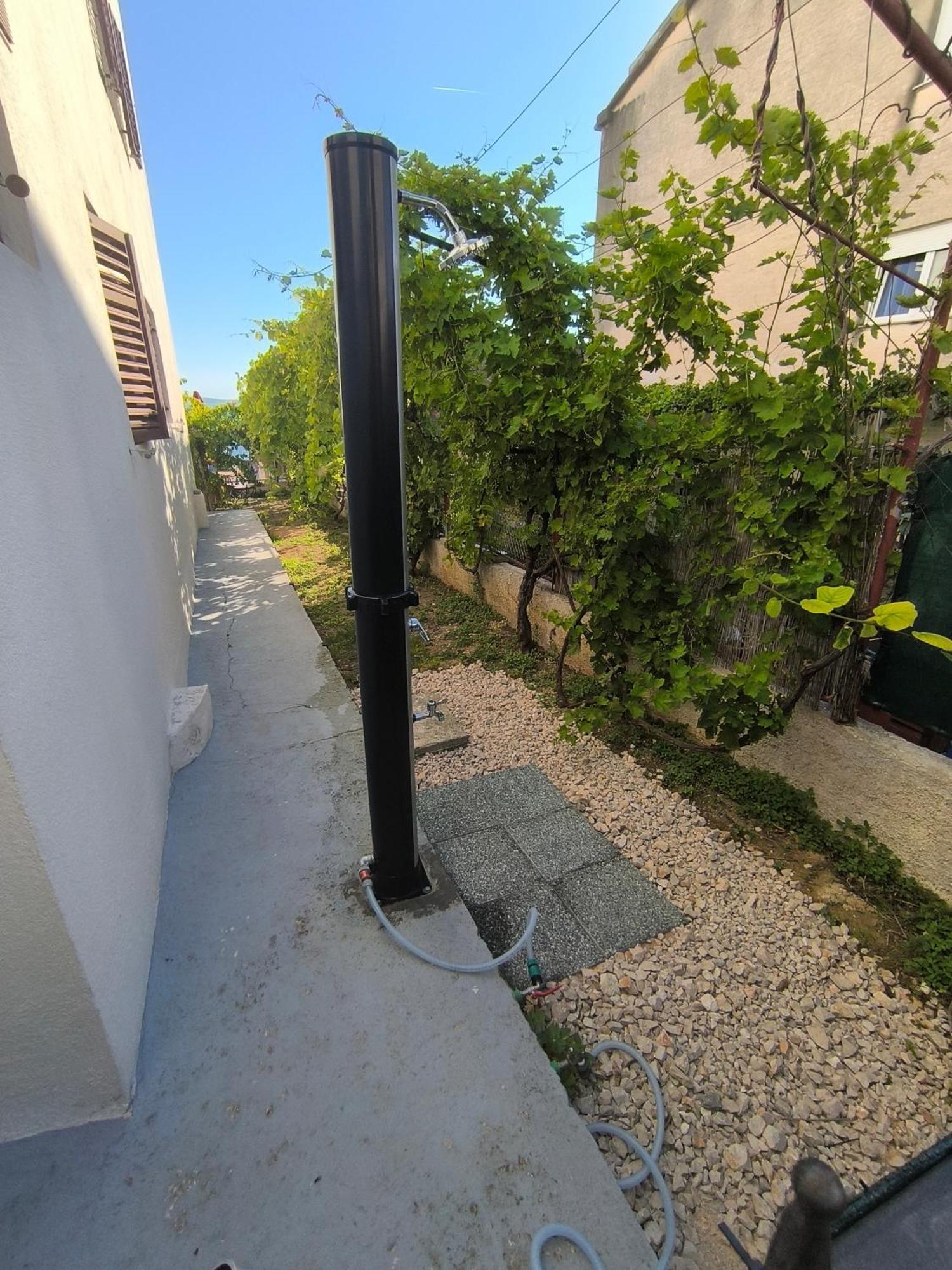 Apartman Dag Podstrana Luaran gambar